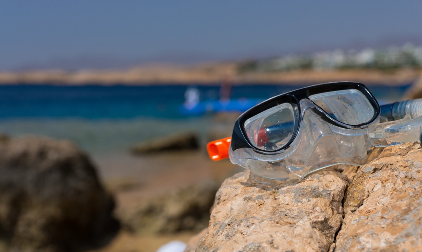 Schnorcheln auf Lanzarote – klares Wasser über vulkanischem Gestein